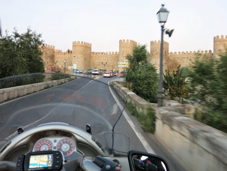 Ruta en Moto por la Sierra de Gredos, Béjar y la Peña de Francia